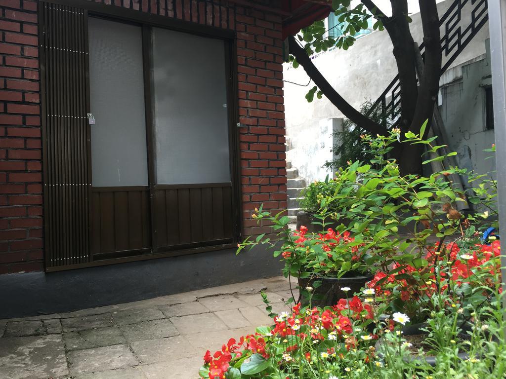 Mk Guesthouse Seoul Bagian luar foto