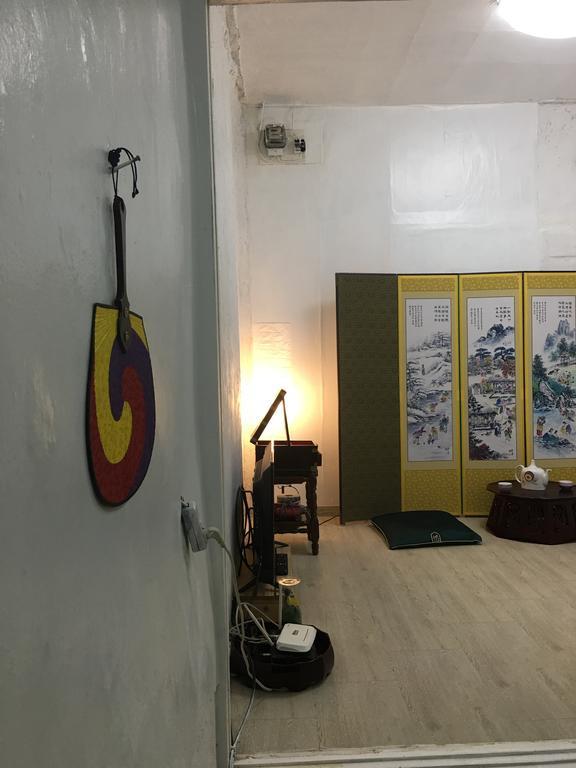 Mk Guesthouse Seoul Bagian luar foto