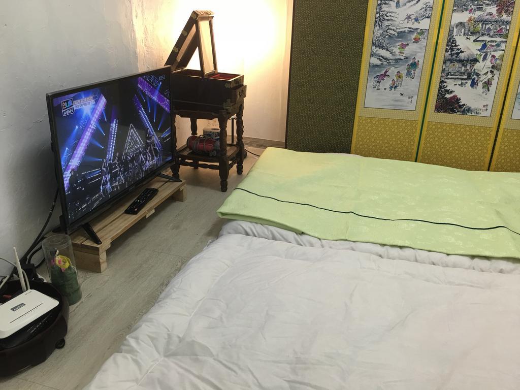 Mk Guesthouse Seoul Bagian luar foto