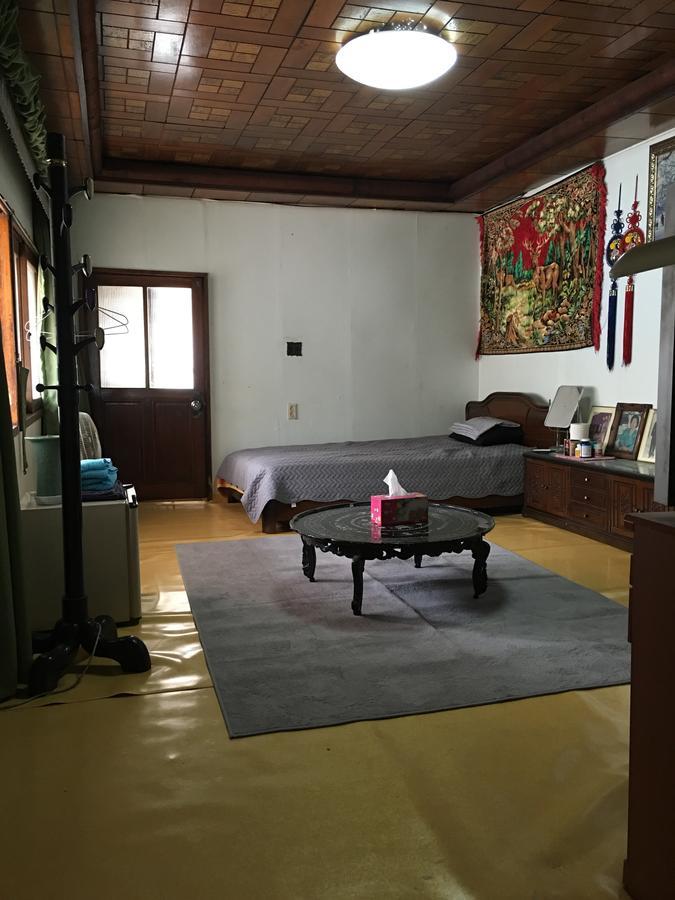 Mk Guesthouse Seoul Bagian luar foto
